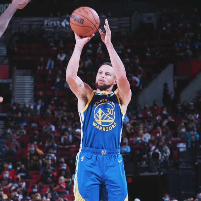 九游体育平台-包含Ming在快船比赛中持续失利，比赛规则变更引发热议！的词条